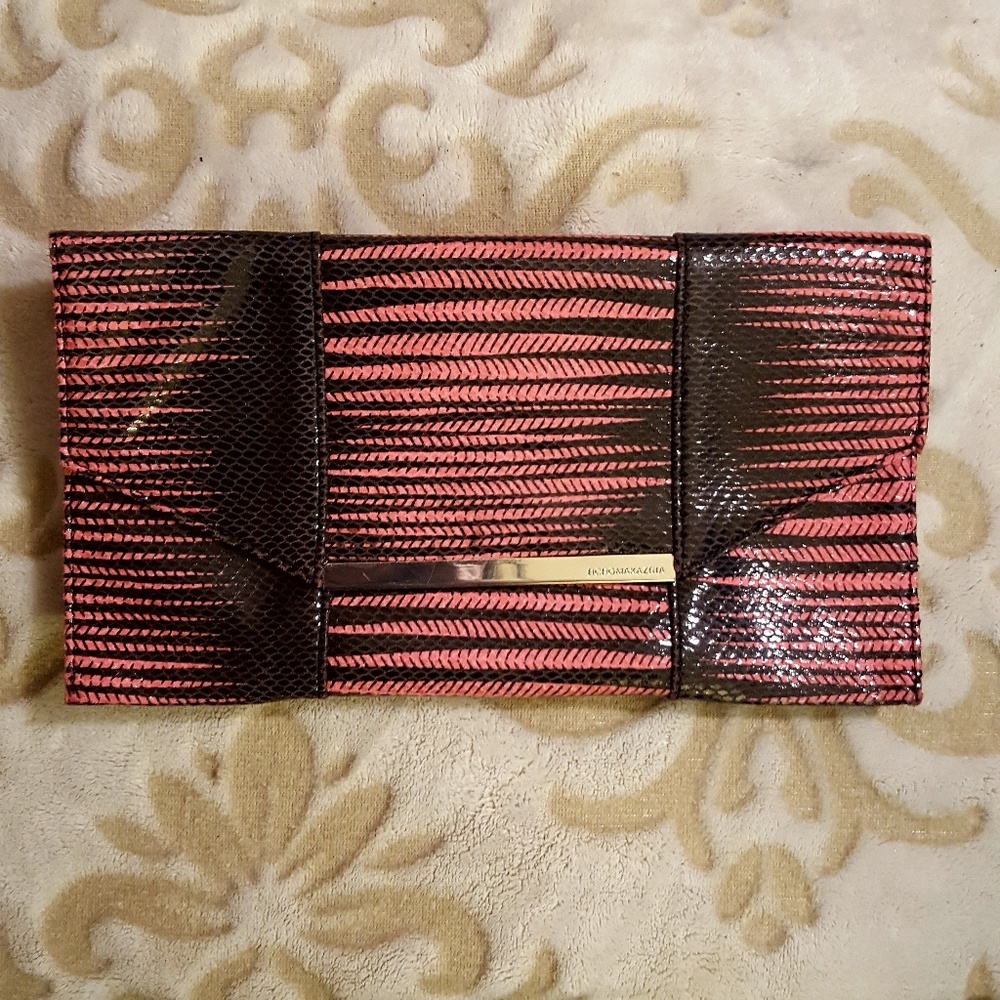 BCBGMaxazria NWOT pink and black envelope clutch